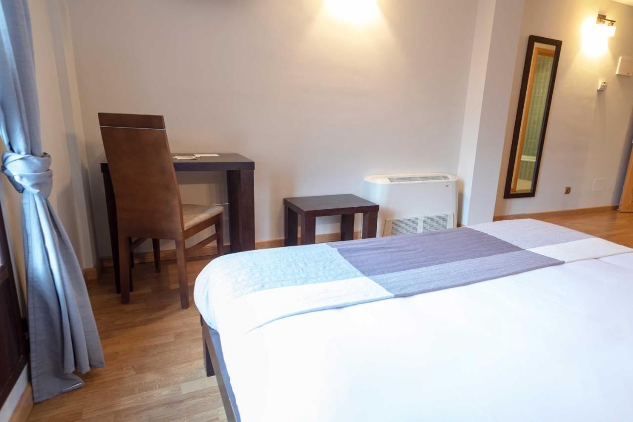 Hotel Alda 토르데실라 외부 사진